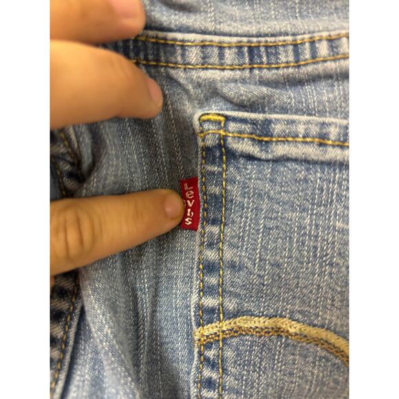 Levi’s Perfectly Slimming Straight Leg Jeans Size 16 Light Wash Stretch Denim - Picture 4 of 7